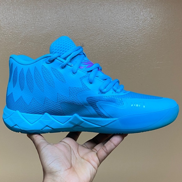 PUMA LaMelo Ball MB.01 Men’s Basketball Sneakers “Blue” Size 11